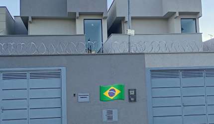 Sobrado no Setor Três Marias