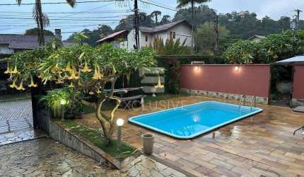 Casa com 3 dormitórios linear à venda, 255 m² por R$1.100.000, 00 - Vale dos Pinheiros