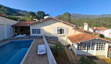 Casa com 3 dormitórios à venda, 260 m² por R$ 1.150.000,00 - Cascatinha - Nova Friburgo/RJ