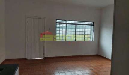 Casa na Vila Maria, por R$ 2.800,00