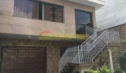 Sobrado com 3 Suítes à Venda, 441m² por R$ 2.300.000