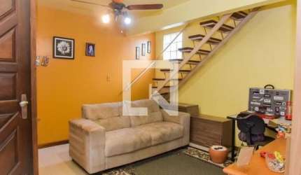 Casa a venda em Embu das artes