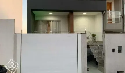 Casa para Venda em Volta Redonda / RJ no bairro Jardim Belvedere