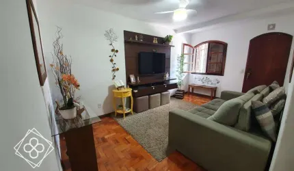 Casa para Venda em Volta Redonda / RJ no bairro Jardim Tiradentes