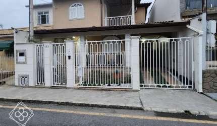 Casa para Venda em Volta Redonda / RJ no bairro Volta Grande