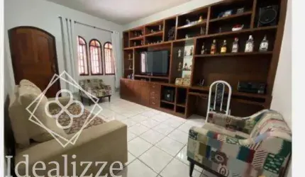 Casa para Venda em Volta Redonda / RJ no bairro Jardim Belvedere