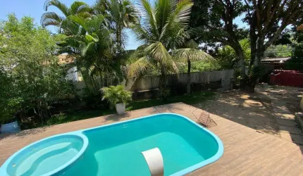 Casa para Venda em Volta Redonda / RJ no bairro Jardim Belvedere