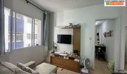 Vendo sala living  quadra mar !!!! José menino