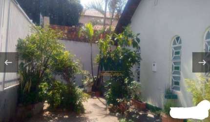 Casa com 3 dormitórios à venda, 192 m² por R$ 320.000,00 - Leblon - Uberaba/MG