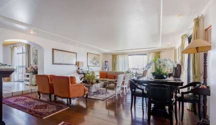 Apartamento tipo para venda com 4 quartos, sendo 4 suítes, 362m²