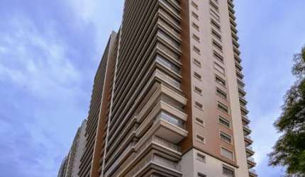 Apartamento tipo para venda com 4 quartos, sendo 4 suítes, 244m²