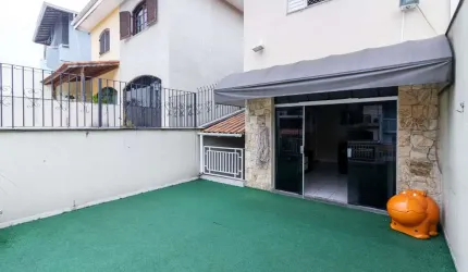 Casa tipo para venda com 3 quartos, sendo 1 suíte, 184m²