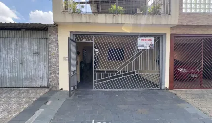 Casa tipo para venda com 3 quartos, sendo 1 suíte, 85m²