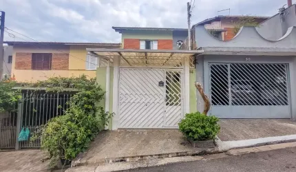 Sobrado para venda com 2 quartos, sendo 1 suíte, 86m²