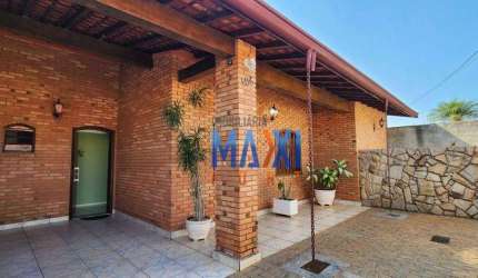 Casa com 3 dormitórios à venda, 169 m² por R$ 900.000,00 - Jardim Madalena - Campinas/SP