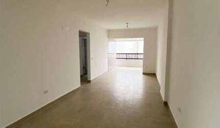 Apartamento à Venda com 2 quartos, 82m²