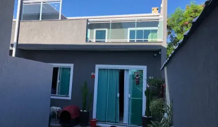 Excelente duplex em um dos bairros mais valorizados de Rio das Ostras.