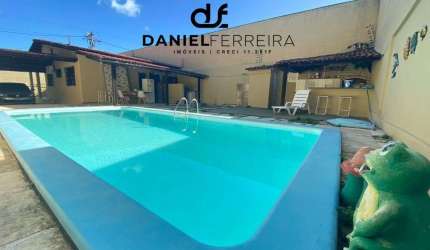 Casa com Piscina e 6 Vagas na Sapiranga – 360 m² por R$ 450 Mil!