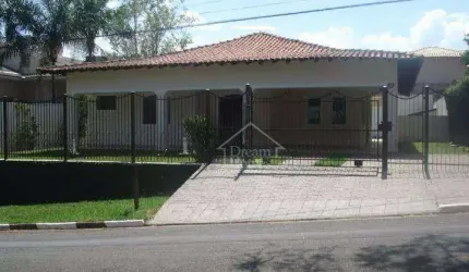 Casa com 3 dormitórios à venda, 400 m² por R$ 2.490.000,00 - Condomínio Estância Marambaia - Vinhedo/SP