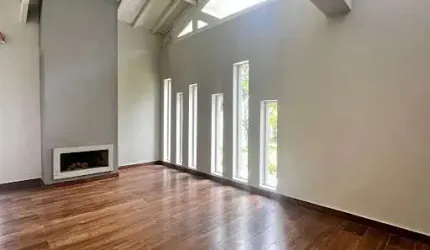 Casa com 5 Suítes á  Venda ou aluguel  - Condomínio Estância Marambaia - Vinhedo/SP
