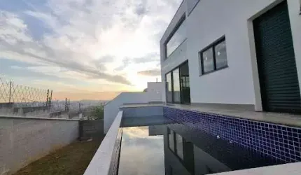 Casa com 3 quartos para alugar  - Condomínio Portal do Jequitibá - Valinhos/SP