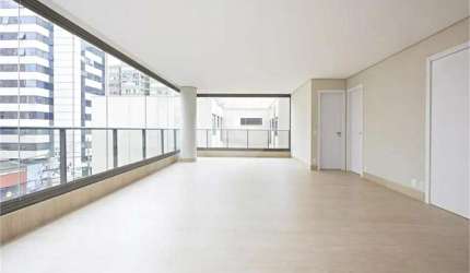 Apartamento com 4 quartos à venda em Vila Nova Conceição - SP