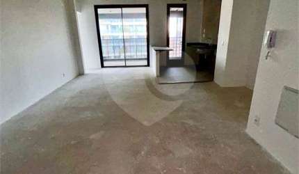 Apartamento com 3 quartos à venda em Jardim Das Acácias - SP