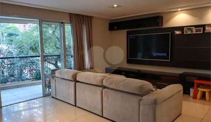 Apartamento com 3 quartos à venda ou para locação em Perdizes - SP