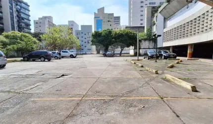 Galpão à venda em Perdizes - SP