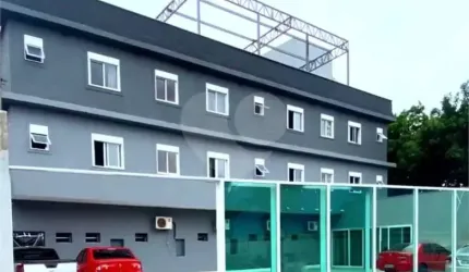 Prédio inteiro à venda ou para locação em Jardim Pedro José Nunes - SP