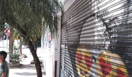 Prédio inteiro à venda ou para locação em Paraíso - SP