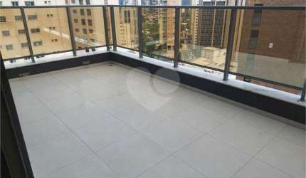 Apartamento com 3 quartos à venda em Vila Nova Conceição - SP