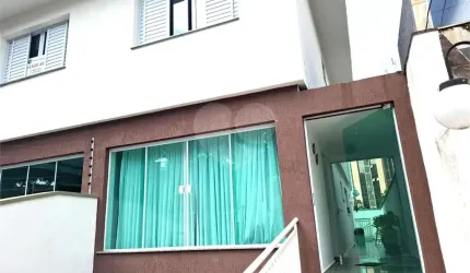 Sobrado com 3 quartos à venda em Jardim Avelino - SP