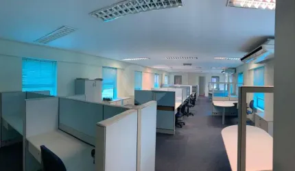 Prédio inteiro à venda ou para locação em Vila Clementino - SP