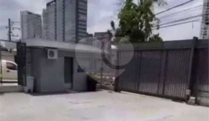 Galpão com 4 quartos à venda ou para locação em Jardim Caravelas - SP