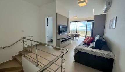 Cobertura duplex de luxo com vista para o mar em Mariscal