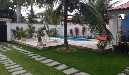 Casa pertinho da Praia em Barra de Maricá