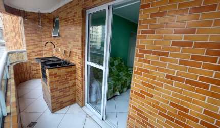 Apartamento mobiliado para locação no Canto Forte, Praia Grande - SP