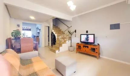 Casa em condomínio fechado com 2 quartos à venda na Rua Treze de Maio, 630, Rio Branco, Canoas por R$ 328.900