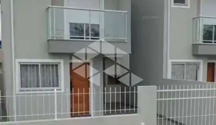 Casa com 20 quartos à venda na Guarapari, 615, Enseada de Brito, Palhoça por R$ 541.000