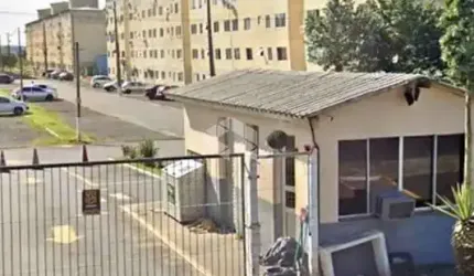 Apartamento com 2 quartos à venda na Rua Doze, 184, Guajuviras, Canoas por R$ 115.000