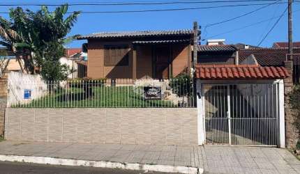 Casa com 3 quartos à venda na Mário Totta, 66, São José, Canoas por R$ 514.000