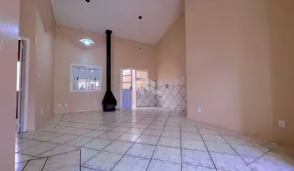 Casa em condomínio fechado com 2 quartos à venda na Avenida do Nazario, 2320, Olaria, Canoas por R$ 350.000