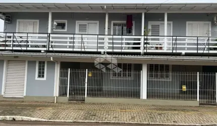 Prédio à venda na Irmã Maria Hiltgardis, 300, Olaria, Canoas por R$ 800.000