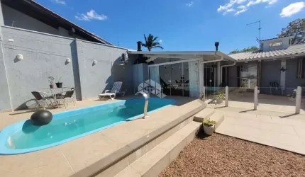 Casa com 2 quartos à venda na Rua Paraná, 1020, Scharlau, São Leopoldo por R$ 581.000