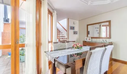 Casa com 3 quartos à venda na Rua Canadá, 625, São José, Canoas por R$ 670.000