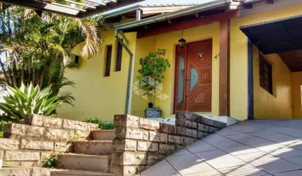 Casa com 4 quartos à venda na Rua do Parque, 467, Padre Reus, São Leopoldo por R$ 630.000