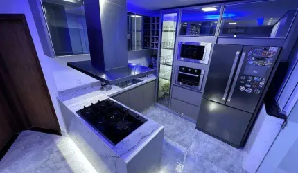 Apartamento de Alto Padrão com 3 Quartos em Condomínio Exclusivo