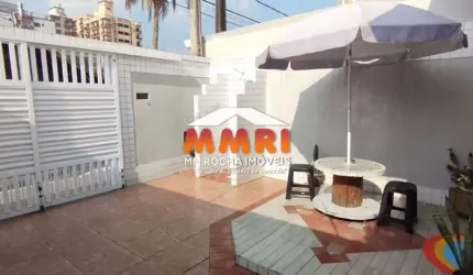Casa de 2 dormitórios a 250m da praia - Praia Grande/SP