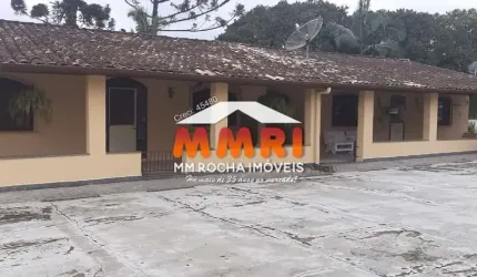 Maravilhosa chácara à venda em Araçoiaba da Serra-SP, bairro Araçoiabinha: 4 quartos, 2 suítes, 2 salas, 4 vagas, 300m².